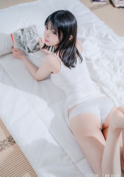 巨大女英雄